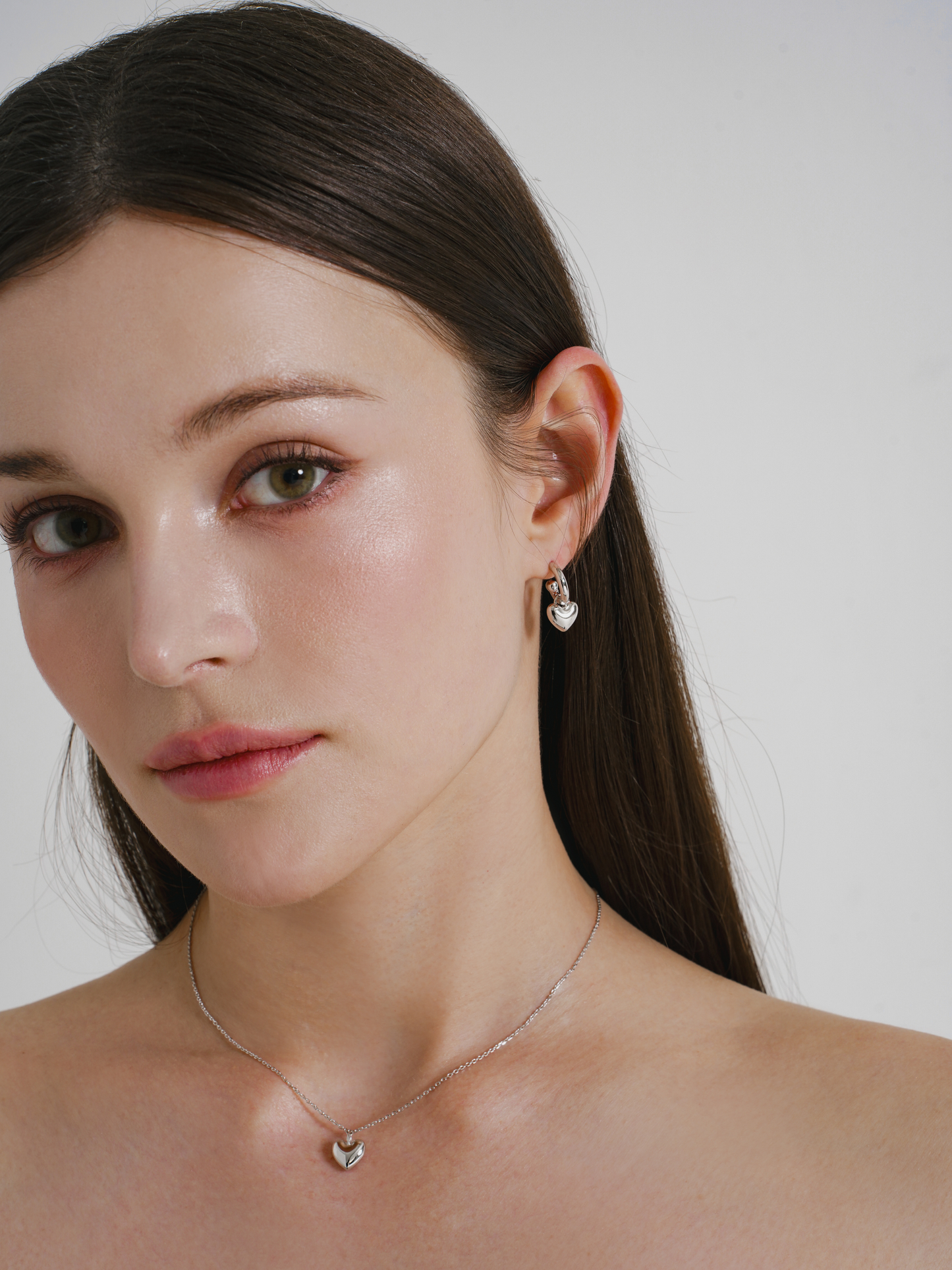 Tiny Heart Earrings